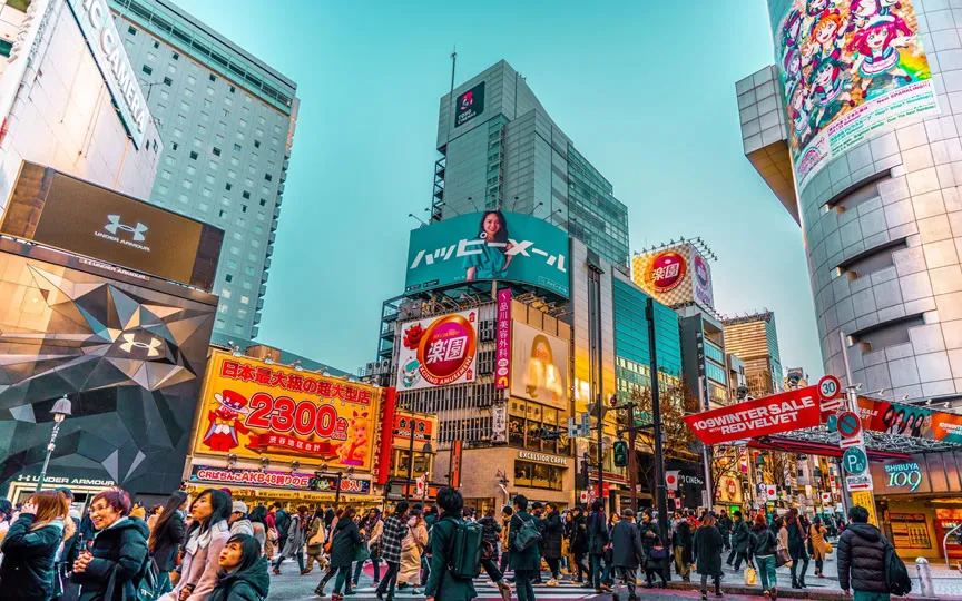 How to Choose the Right LED Display for Your Storefront
