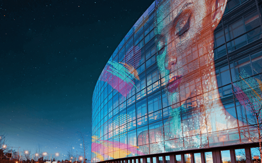 Transparent LED Screens: Innovative Display Solutions for Retail and Shopping Malls
