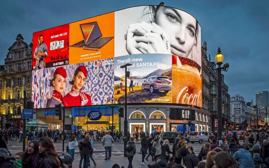 Outdoor LED Displays for Advertising | Weatherproof & High Brightness Solutions